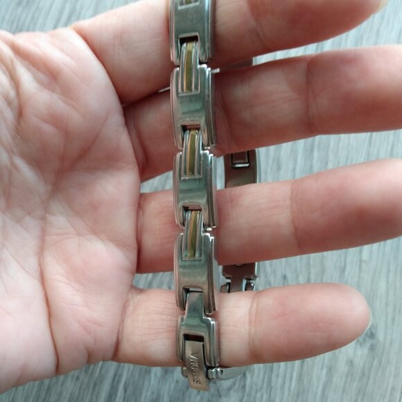 Sabona Bracelet Stainless Steel Links Gold Tone Design Magnets L/XL - Picture 8 of 9